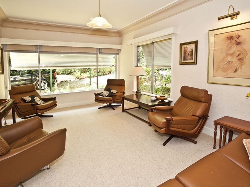 4 Pine Road, Mooroolbark VIC 3138