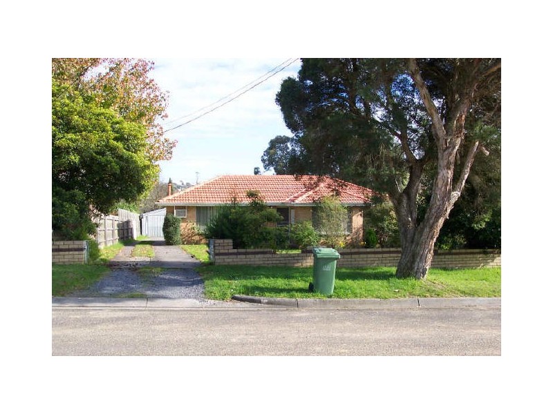 15 Wimbledon Court, Mooroolbark VIC 3138