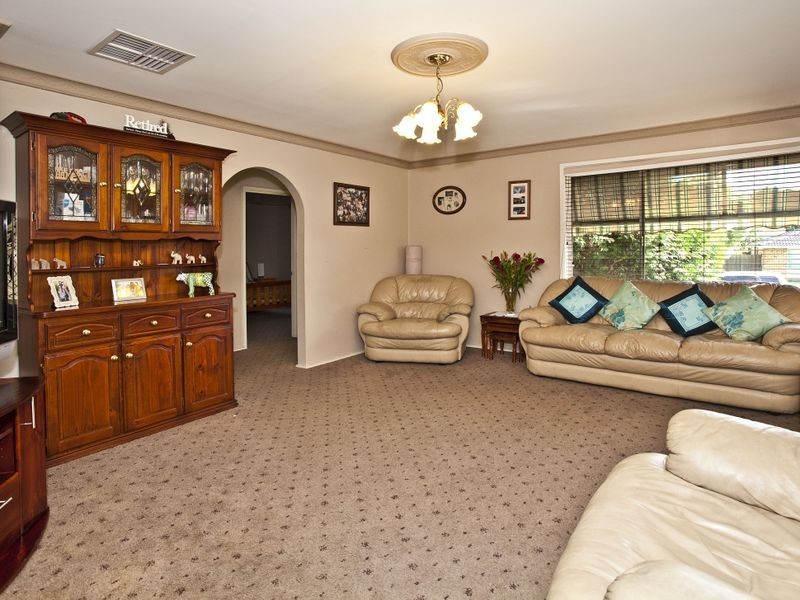 5 Lancaster Road, Mooroolbark VIC 3138