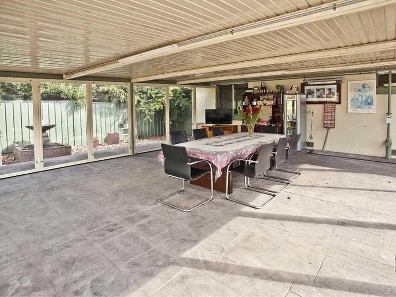 5 Lancaster Road, Mooroolbark VIC 3138