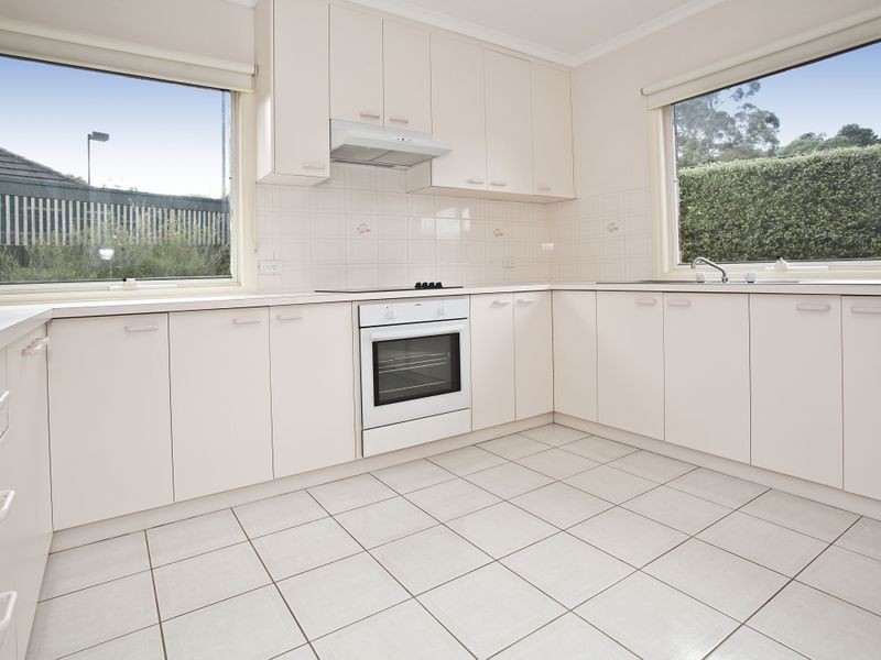 12/5 Devenish Avenue, Montrose VIC 3765