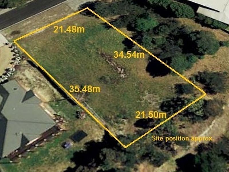 13 Tadji Close, Croydon North VIC 3136