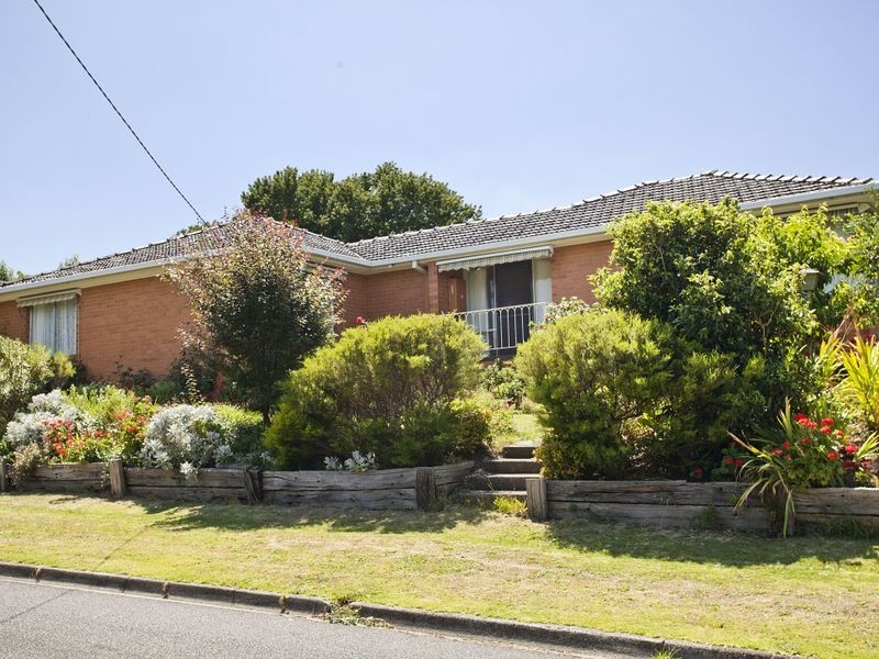 9 Old Kent Road, Mooroolbark VIC 3138