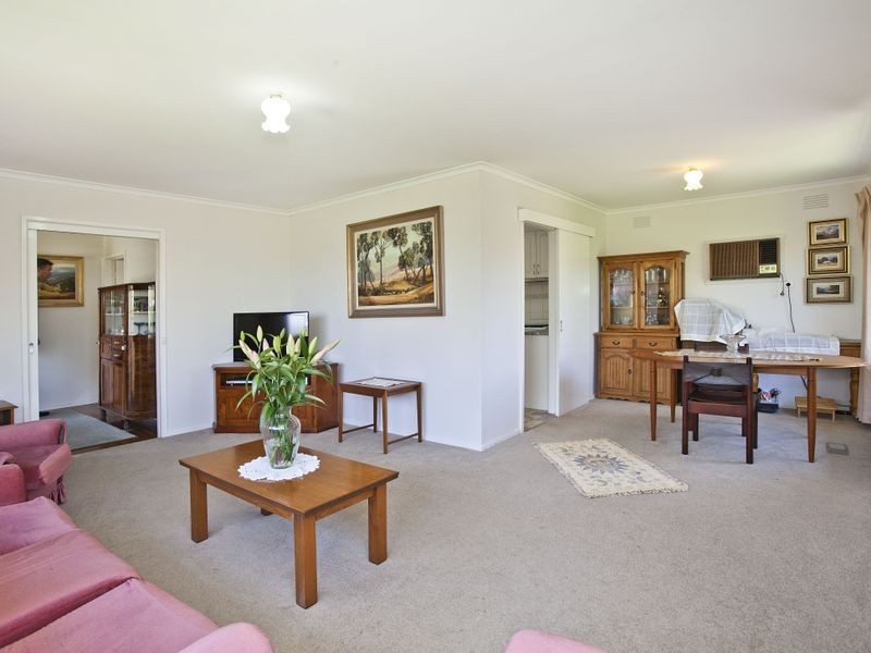 9 Old Kent Road, Mooroolbark VIC 3138