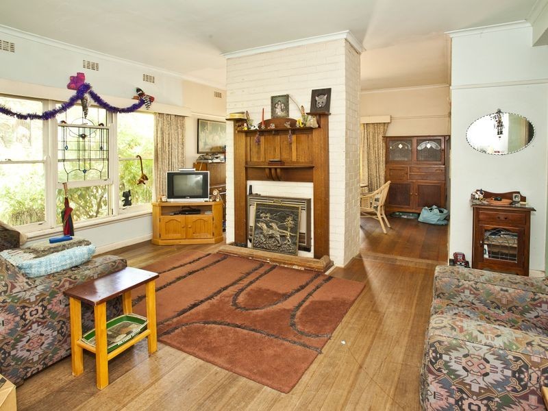 47 Cambridge Road, Mooroolbark VIC 3138