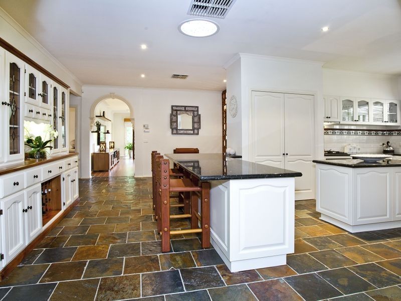 41 Clearwater Drive, Lilydale VIC 3140