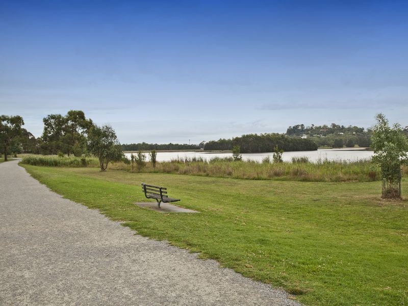 41 Clearwater Drive, Lilydale VIC 3140
