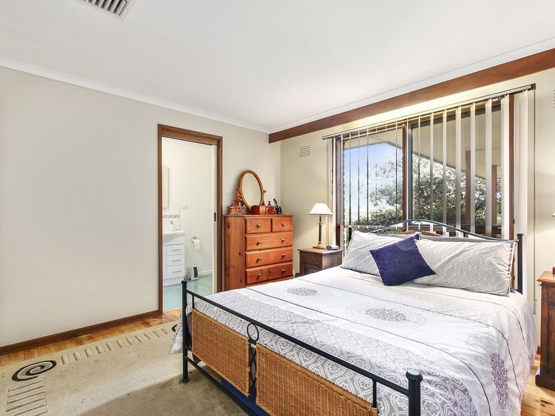 40 Vista Drive, Chirnside Park VIC 3116