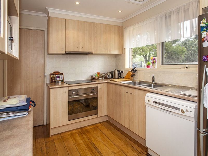 1B Newman Road, Croydon VIC 3136