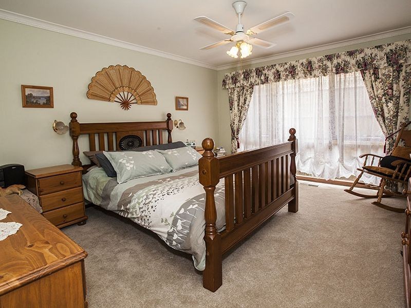 19 Rivergum Drive, Croydon North VIC 3136