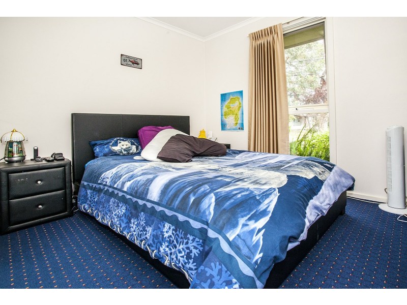 19 Lade Avenue, Kilsyth VIC 3137