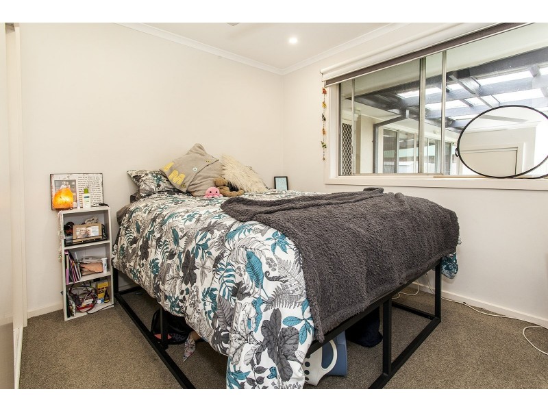 10 Lucas Avenue, Kilsyth VIC 3137