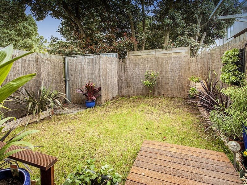 4/12 Henry Street, Boronia VIC 3155