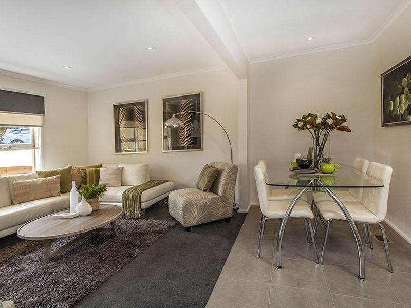 8 Masefield Avenue, Mooroolbark VIC 3138