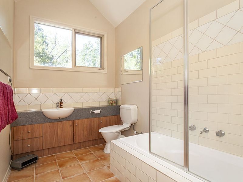 14-16 Centre Avenue, Mount Evelyn VIC 3796