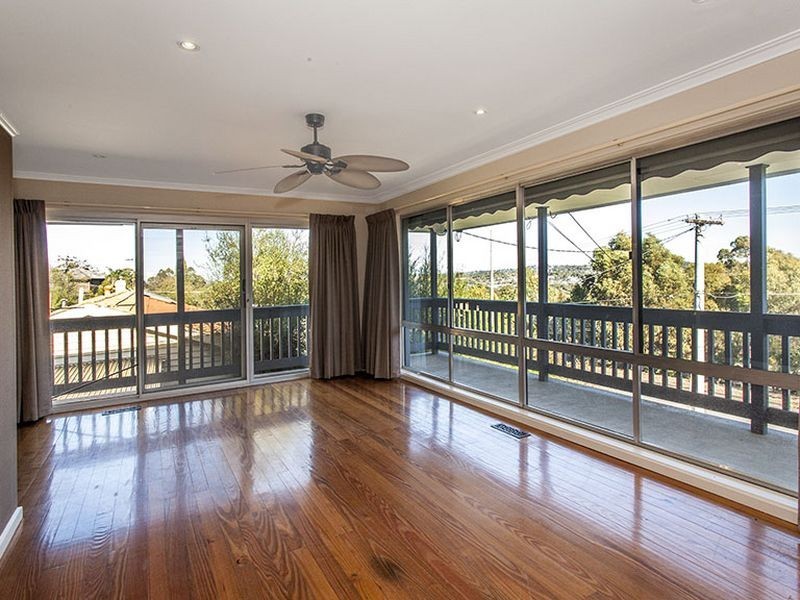 2/226 Manchester Road, Mooroolbark VIC 3138