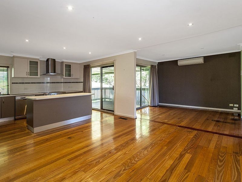 2/226 Manchester Road, Mooroolbark VIC 3138