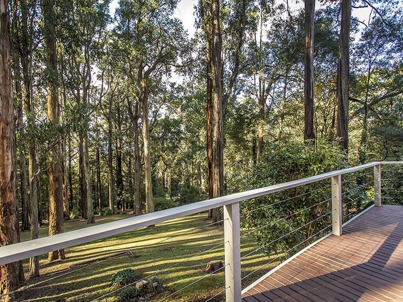 8 Grange Road, Kalorama VIC 3766