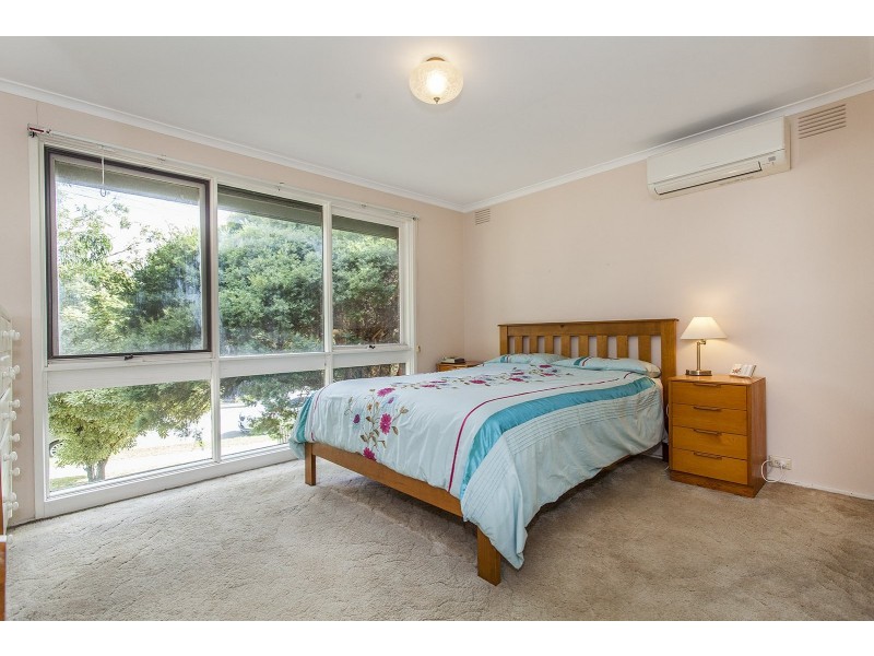 122 Manchester Road, Mooroolbark VIC 3138