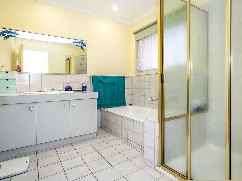 2/33 Pitt Street, Ringwood VIC 3134