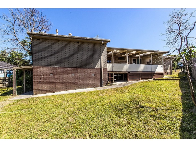 13 Kalimna Street, Mooroolbark VIC 3138