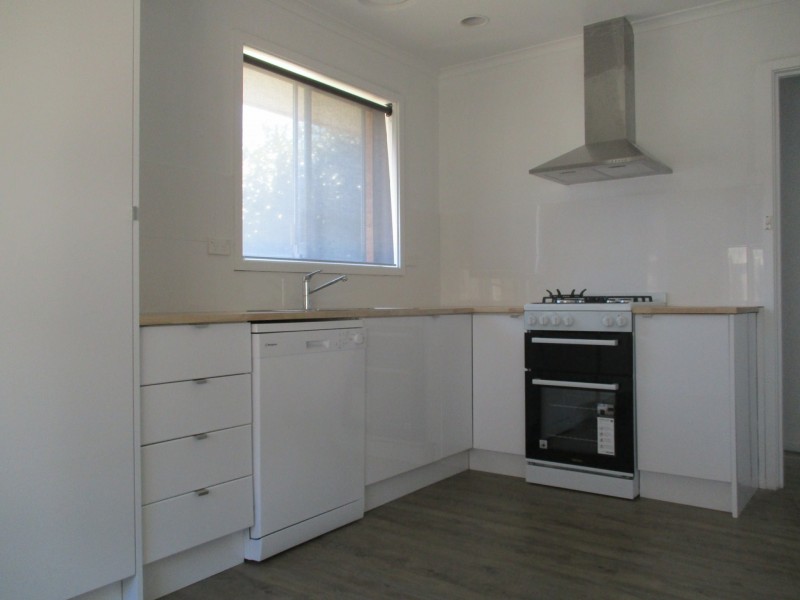 15 Wimbledon Court, Mooroolbark VIC 3138