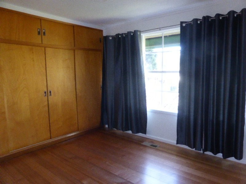 69 Hawthory Road, Kilsyth VIC 3137