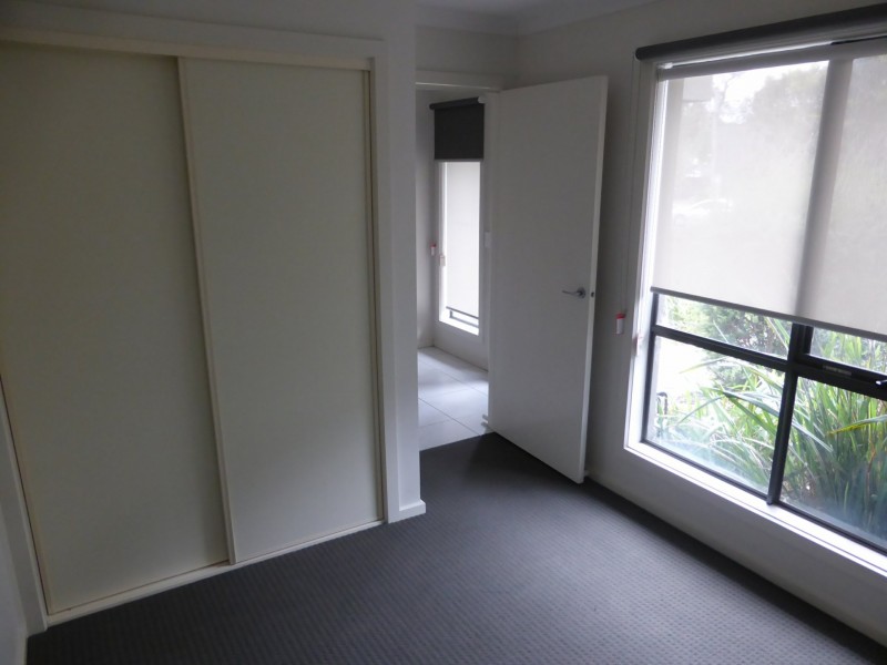 3 Lithgow Way, Mooroolbark VIC 3138