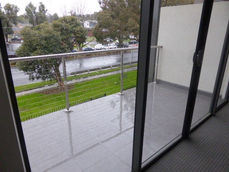 3 Lithgow Way, Mooroolbark VIC 3138