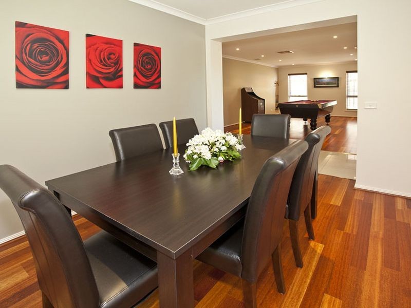 45 Valley Park Drive, Mooroolbark VIC 3138