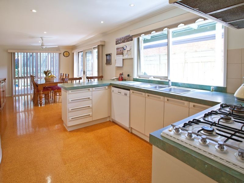 81 Blackburn Road, Mooroolbark VIC 3138