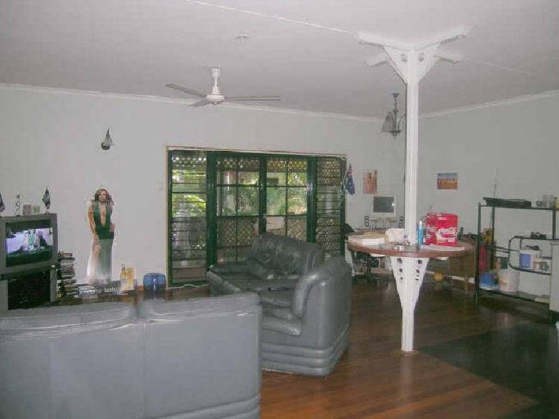 7 Dove Street, Katherine NT 0850