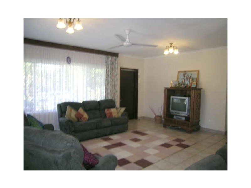 6 Auster Street, Katherine NT 0850