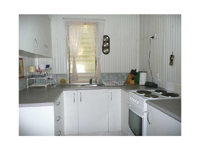 13 Cameron Street, Katherine NT 0850