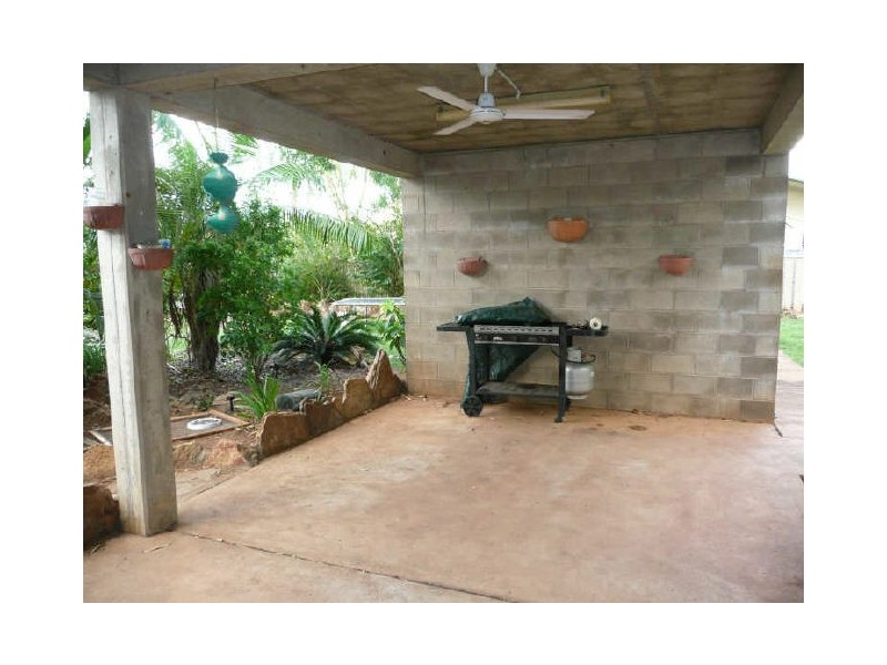 2 Finnis Place, Katherine NT 0850