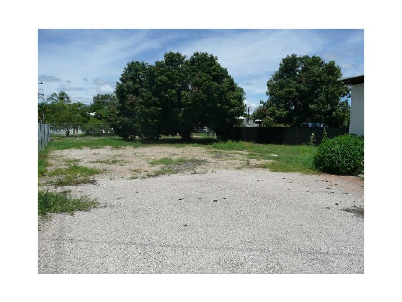 10 & 12 Fourth Street, Katherine NT 0850
