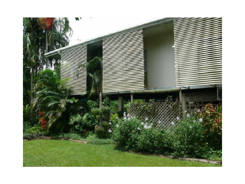 25 Clarke Crescent, Katherine NT 0850