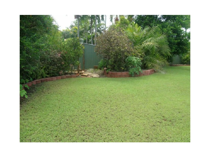 11 Raymond Place, Katherine NT 0850