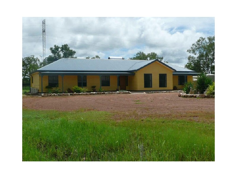 114 Hall Road, Katherine NT 0850