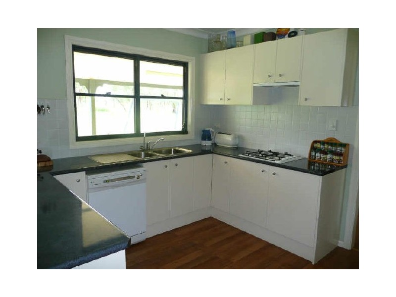 114 Hall Road, Katherine NT 0850