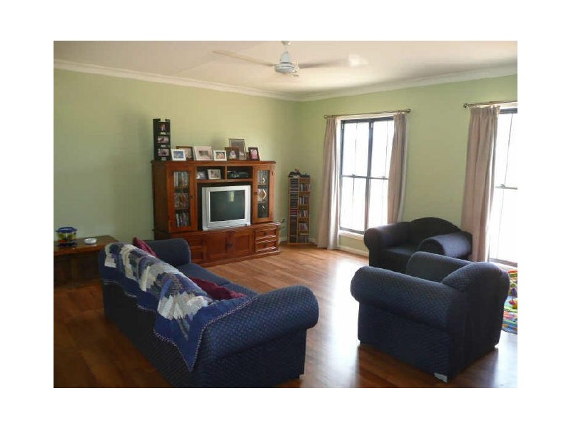 114 Hall Road, Katherine NT 0850