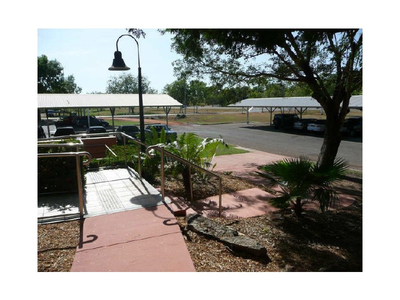 Corner Lindsay St and Katherine Tce, Katherine NT 0850