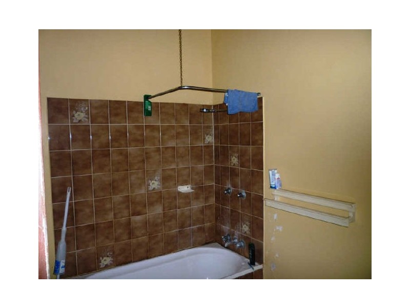 Unit 5/10 Victoria Highway, Katherine NT 0850