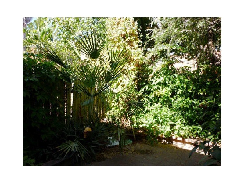 Unit 5/10 Victoria Highway, Katherine NT 0850