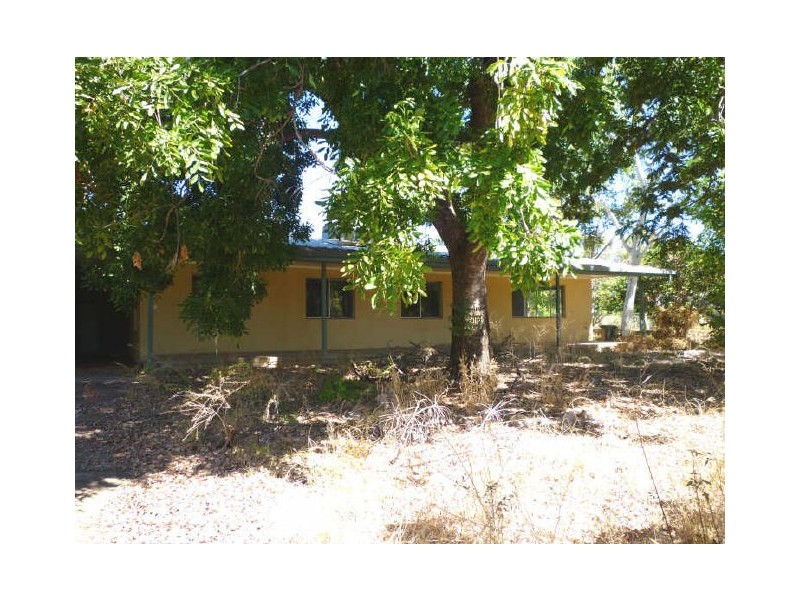 19 Clarke Crescent, Katherine NT 0850