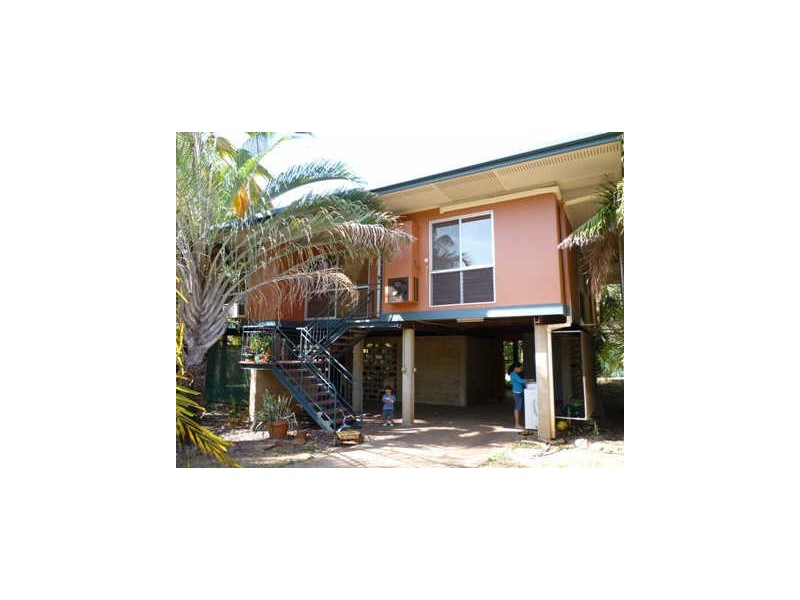 11 Donegan Crescent, Katherine NT 0850
