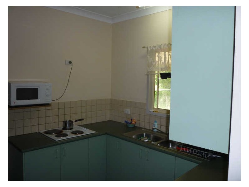 12 Elliot Street, Katherine NT 0850