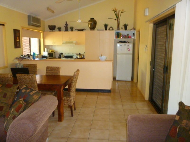 4 De Julia, Katherine NT 0850