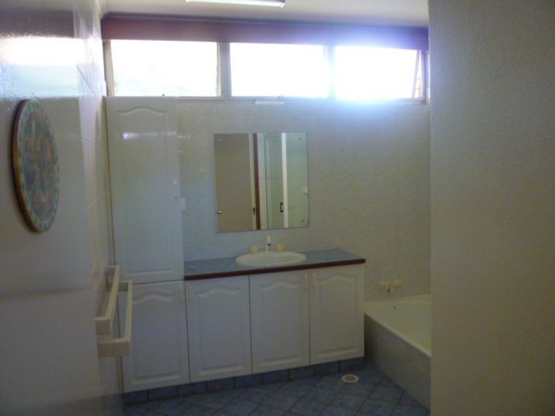 2 Auster St, Katherine NT 0850