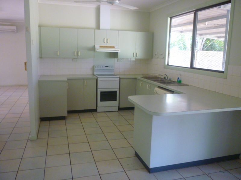 275 Zimin Drive, Katherine NT 0850